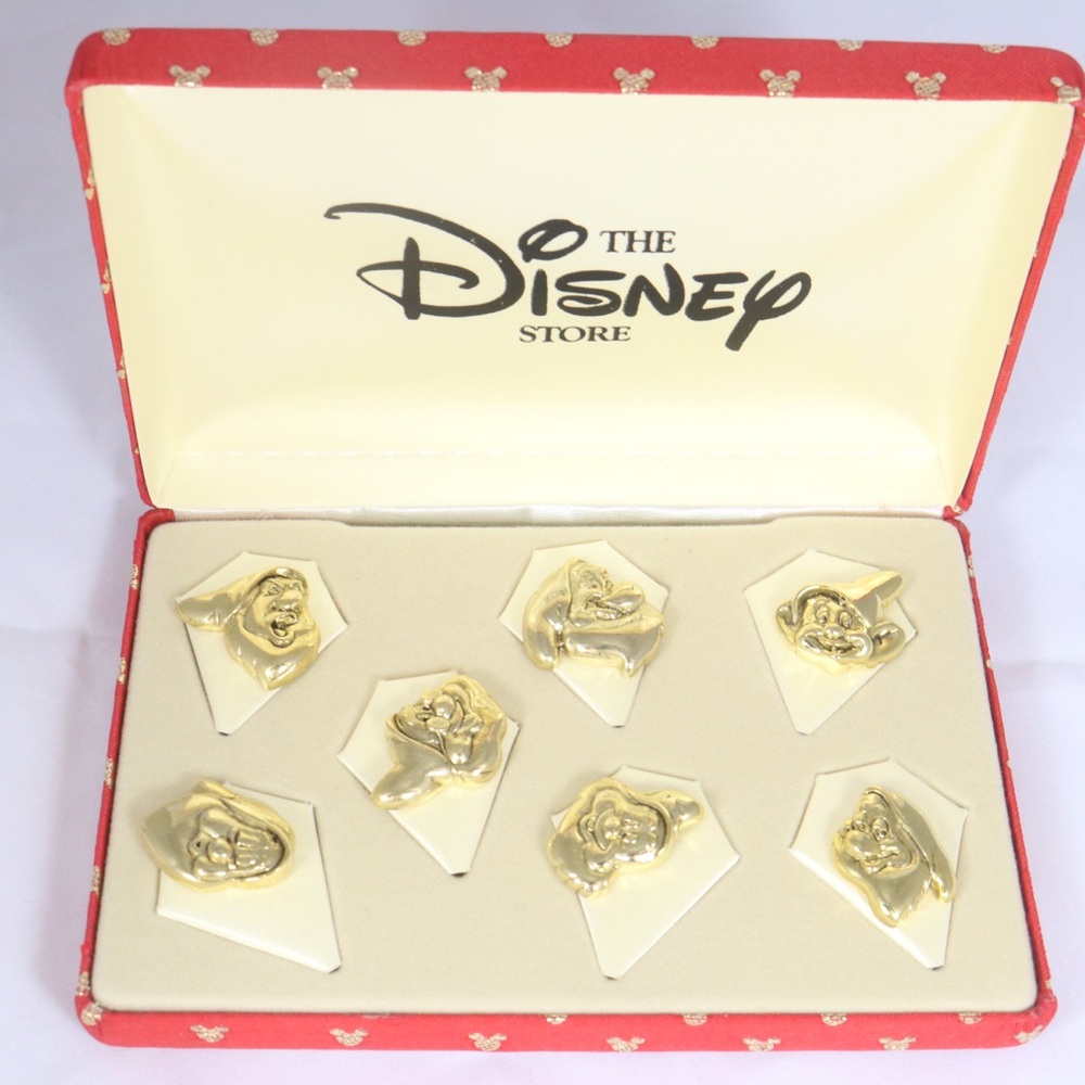 Disney's Seven Dwarves gold pin set